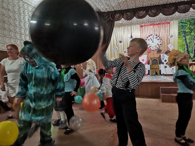 photo1717241075