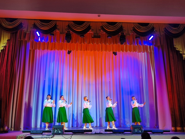 Праздничный концерт