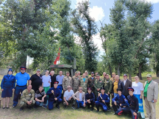 Вокальный ансамбль «Пересвет» выступили с концертной программой для ветеранов СВО и участников «Боевого братства»